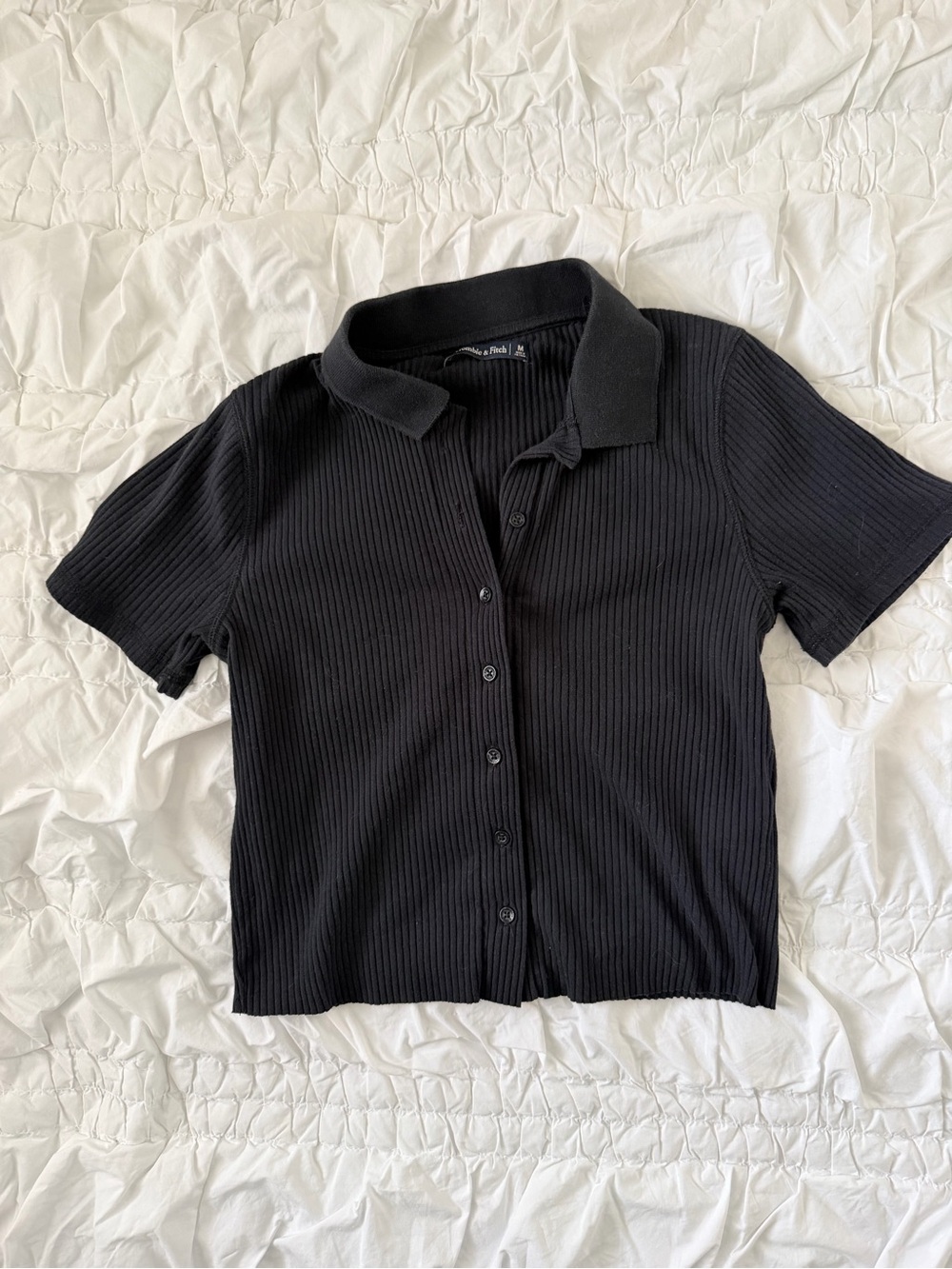 Abercrombie & Fitch Black Ribbed Button-Down Polo Cropped M